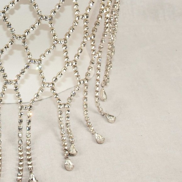 HIGE & UNIQUE STATEMENT RUNWAY NECKLACE - Rhinestone Full Body Bib - Picture 9 of 9